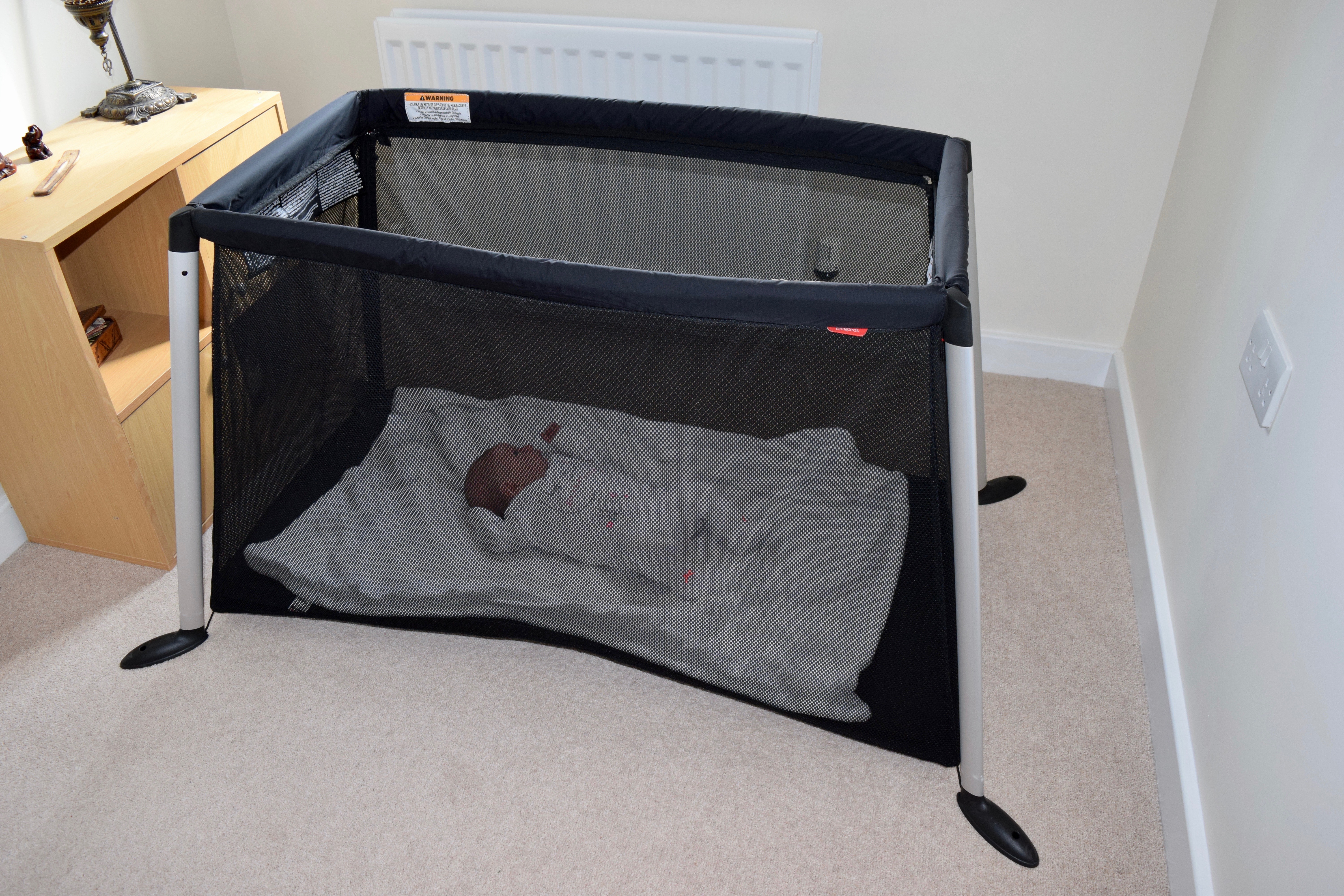 phil and teds travel cot review