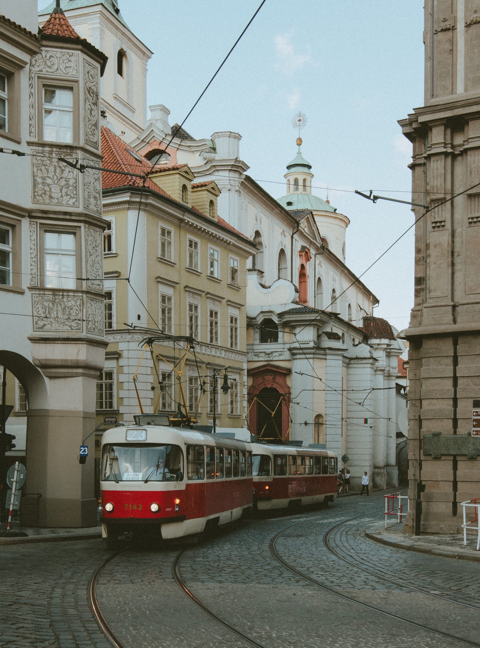 Prancing In Prague: The 5 Best Things To Do